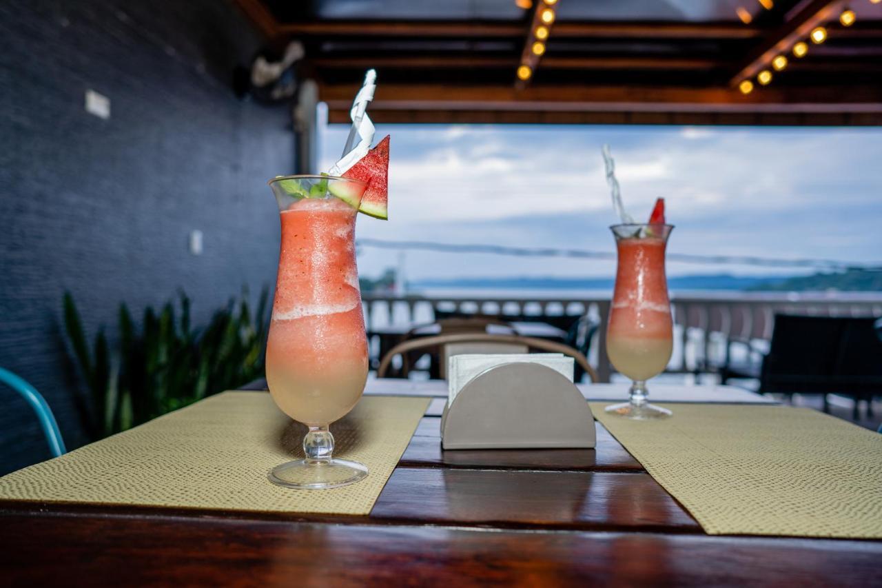 Hotel Casona De La Isla Flores Kültér fotó