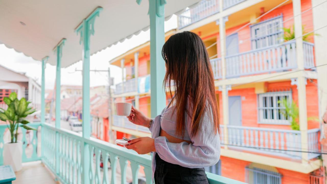 Hotel Casona De La Isla Flores Kültér fotó