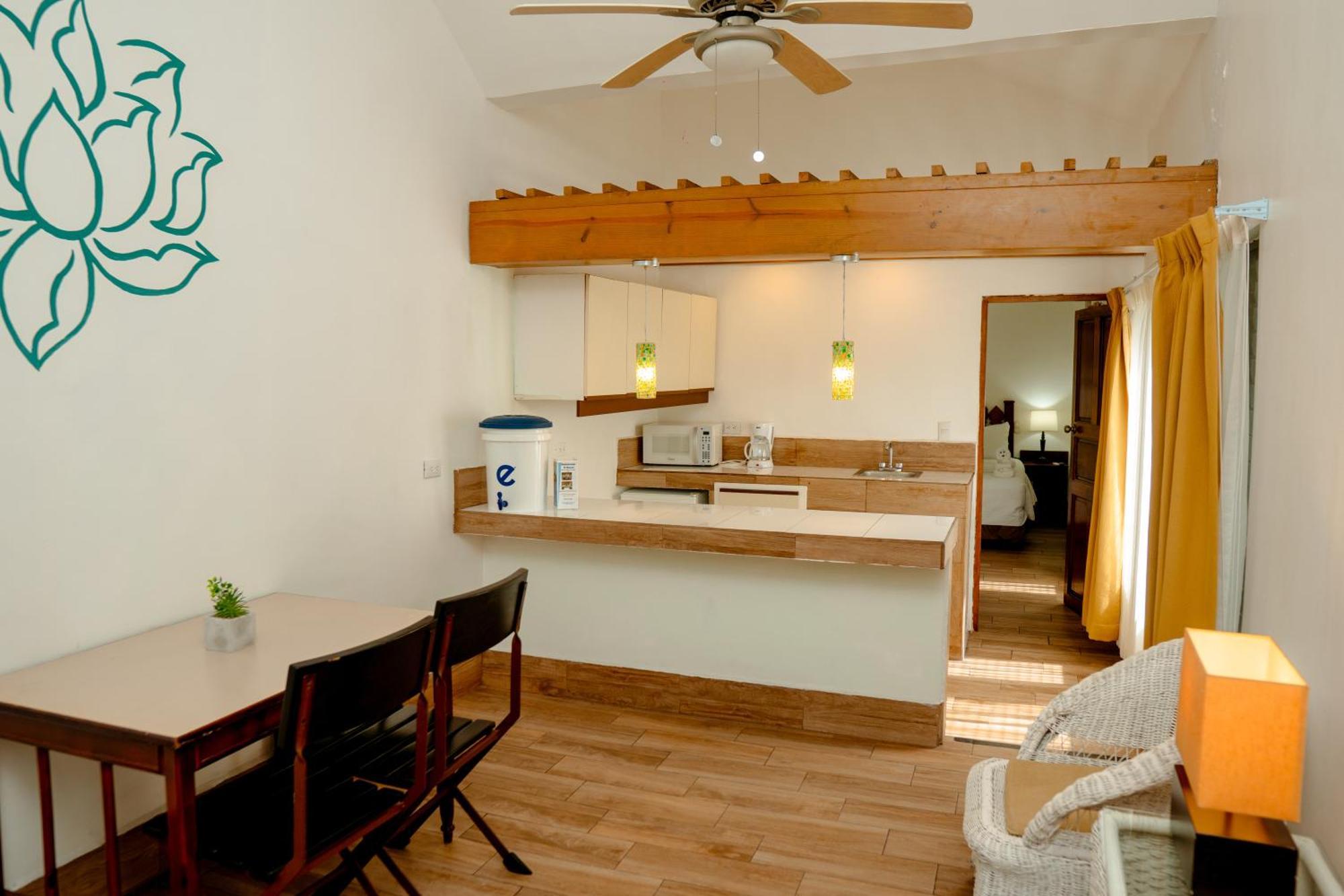 Hotel Casona De La Isla Flores Kültér fotó
